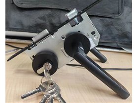 塑鋼把手